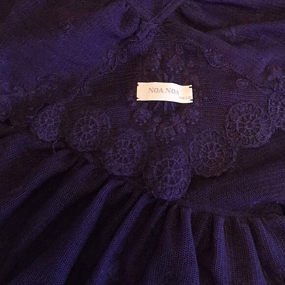 VTG NEW NOA NOA 100% Cotton Triangle Classic Luxury Purple Ruffle Cardigan Scarf - Picture 7 of 9